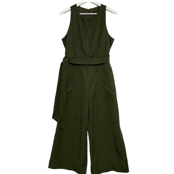 Banana Republic Cropped Wide Leg Belted Jumpsuit in Olive | Size 6P - Picture 4 of 8